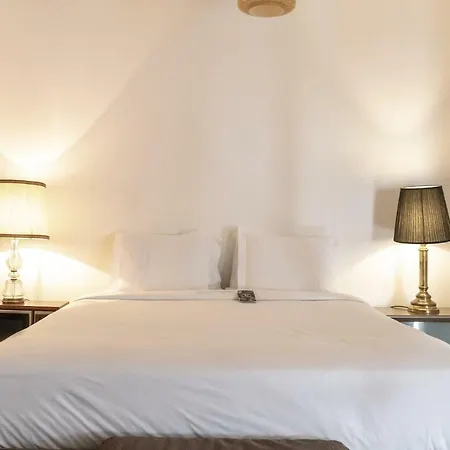 The Independente Suites & Terrace-2