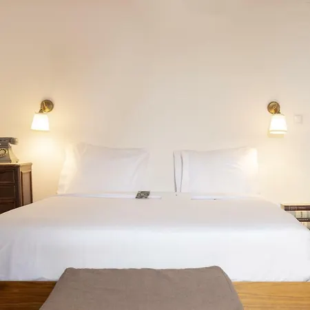 The Independente Suites & Terrace-3
