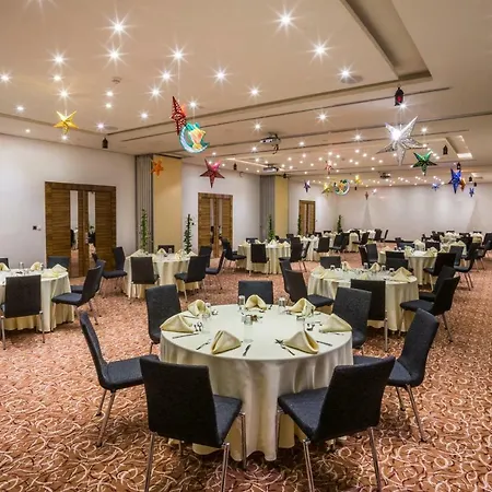 Hilton Garden Inn Riyadh Olaya-2