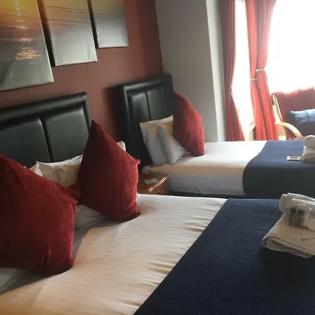 Poltair Guest House-3