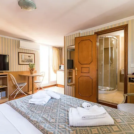 Aurelia Residence San Pietro Aparthotel-3
