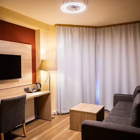 Blncty Hotel-2