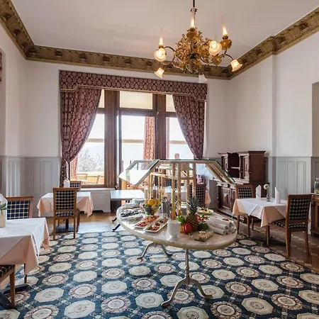 Hotel Albana-3
