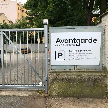 Avantgarde Apartments Plzen-3