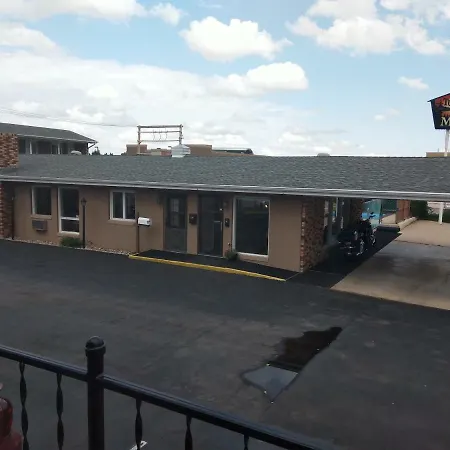 Town House Motel-3