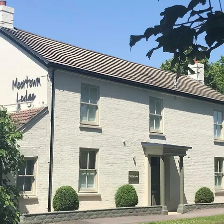 Moortown Lodge B&B-3