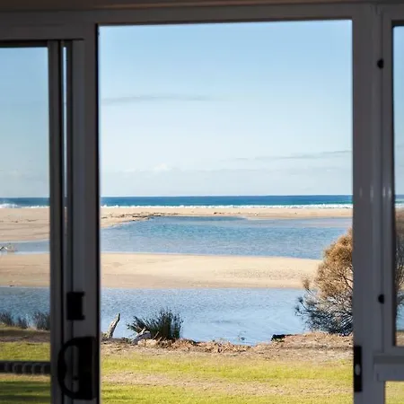 Pelican Sands Scamander-2