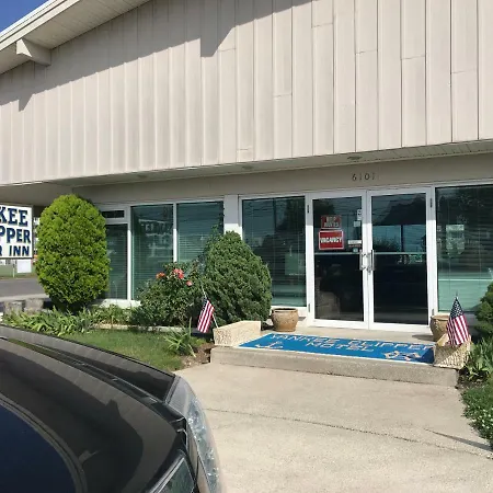 Yankee Clipper Resort Motel-3