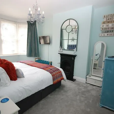 Weymouth Vegan B&B-3
