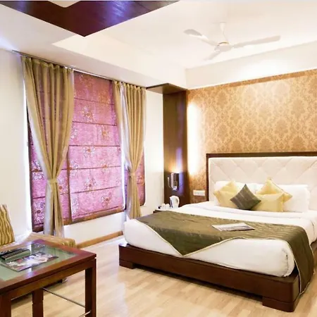 Treatotel-2