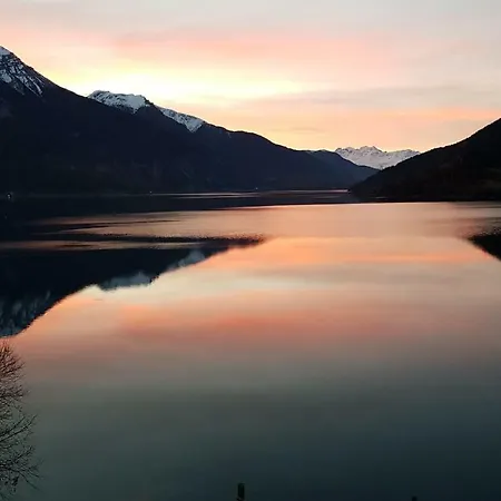Hotel Schloesschen am See-3
