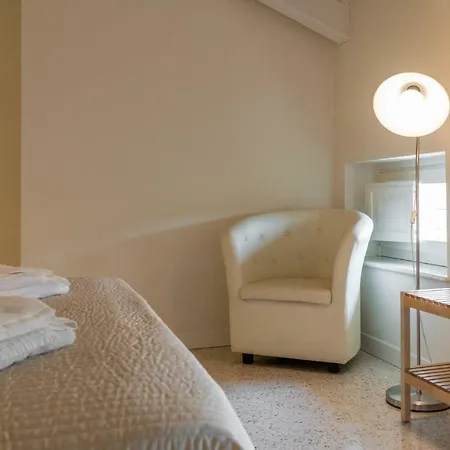 Juliet House-2