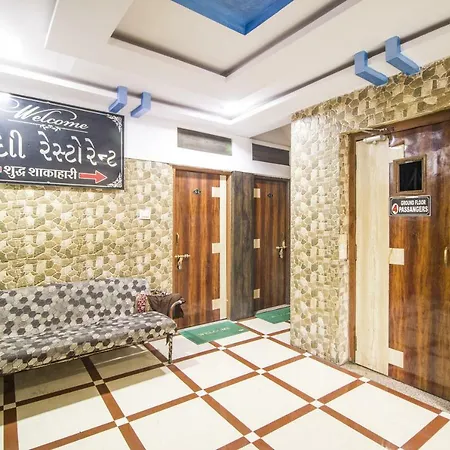 Hotel Gujarat Palace-2