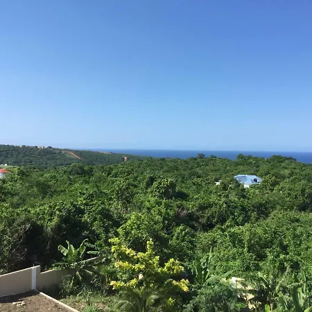 Cool Breeze Discovery Bay-2