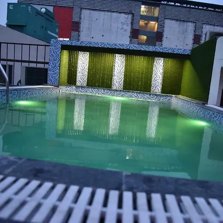 Hotel Oscar-3