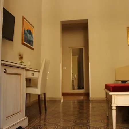 Umberto House Catania-2