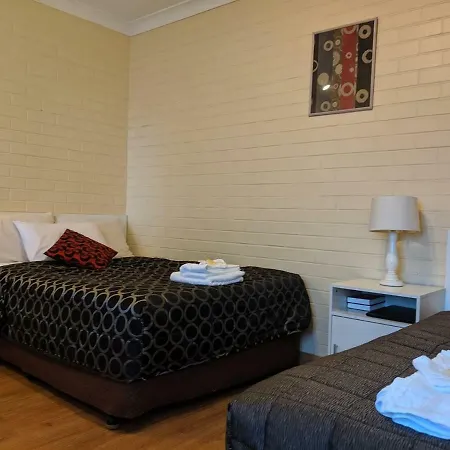 Bondi Motel-3