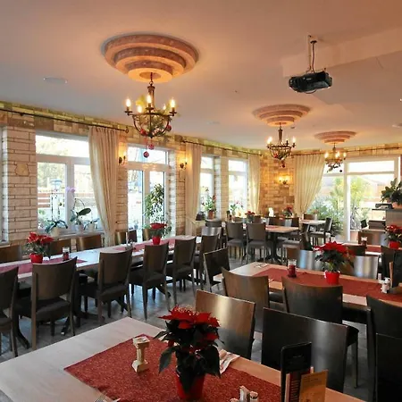 Hotel-Restaurant Axion-2