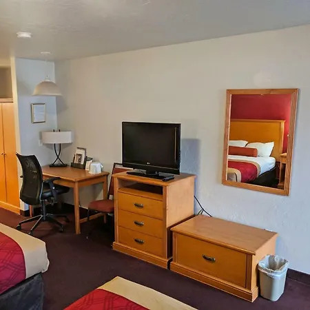Americas Best Value Inn & Suites Provo-3