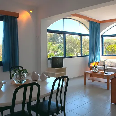 Govino Bay-2