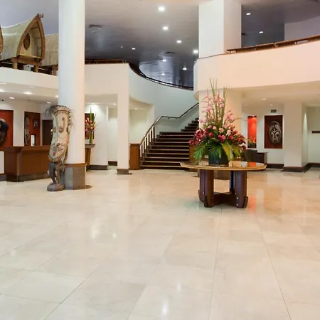 Crown Hotel-3