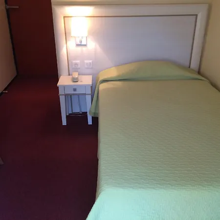 Hotel Elysee-2