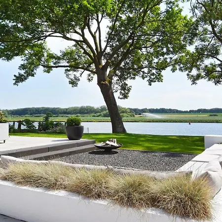 Het Raadhuys - design B&B-2