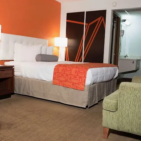 Howard Johnson By Wyndham Waukegan Great Lakes-3