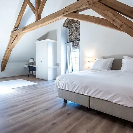 Bed & Breakfast Jezuietenplein 21-3