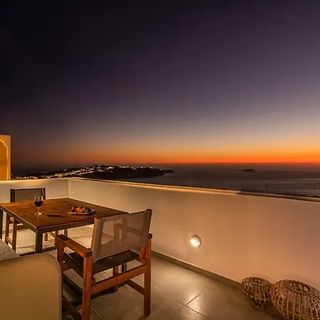 Caldera Stories Private Suites-2