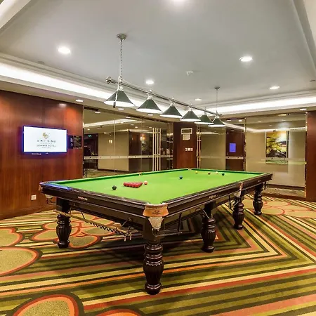Golden Eagle Summit Hotel-3