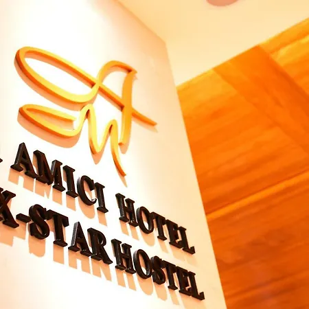 Amici Hotel Six Star Hostel-3