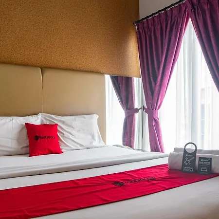 Reddoorz Plus Near Blok M Square-2