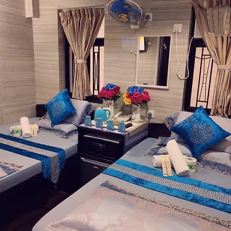 Dhillon Hostel - Reception 10Th Floor Block E Chungking Mansion-2