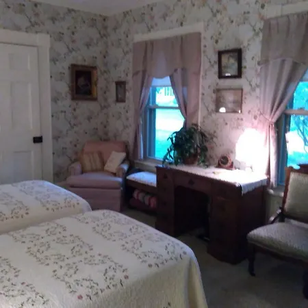 Couture Farm At Millstone Hill-2
