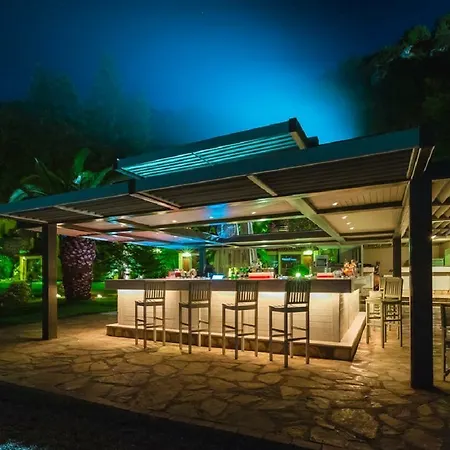 Hillside Beach Club-2