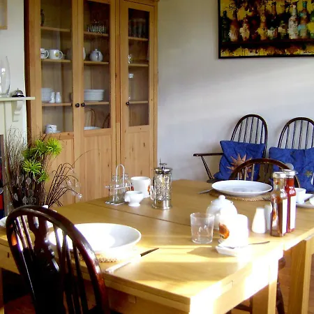 Picaroons - Friendly Bed & Breakfast Quiet With Ample Off-Street Parking-2