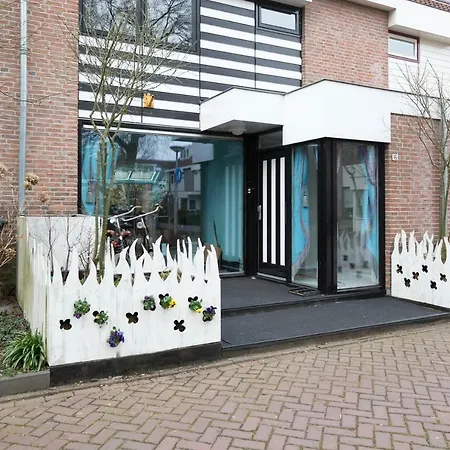 Arty House-3