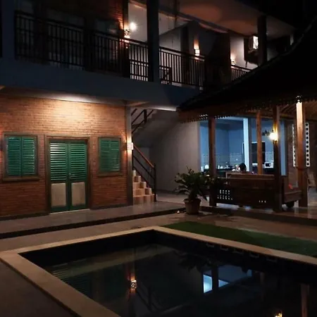 Kayu Tua Villa-2
