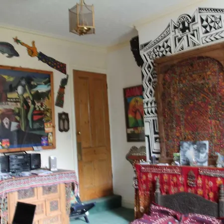 Bradford Digs-3