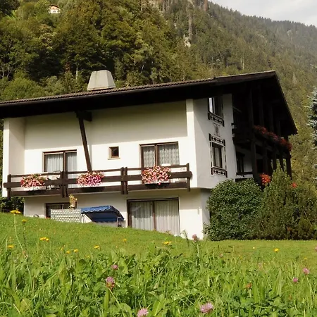 Haus Karin-2