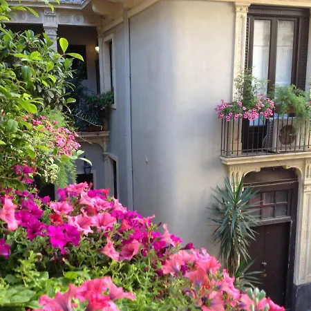 House Vintage-3