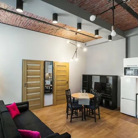 Apartamenty Centrum Czestochowa Stara Kamienica-2
