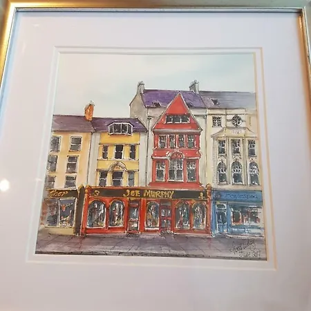 The Square Townhouse Fermoy-2
