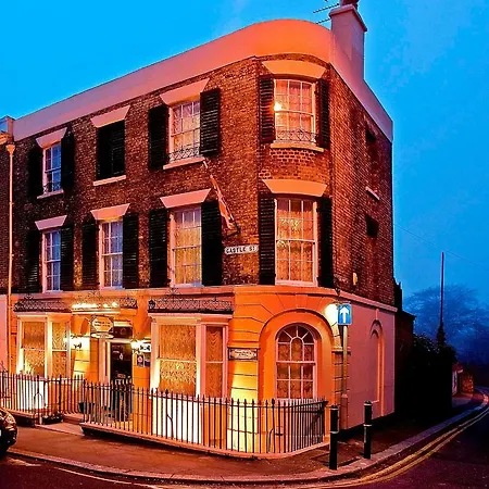 Number One Guesthouse-3