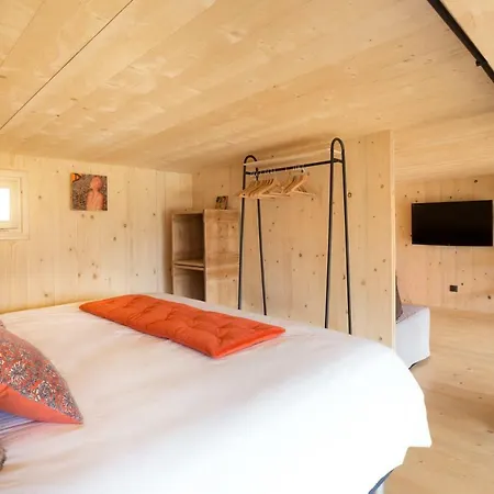 Les Lodges, by Refuges en ville-2