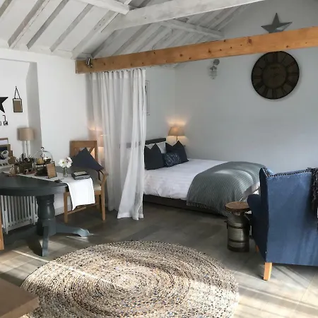 Crafts Hill Barn-2