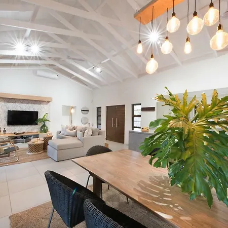 Bushwillow Private Villa-3