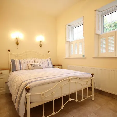 Strathmore Bed & Breakfast-2