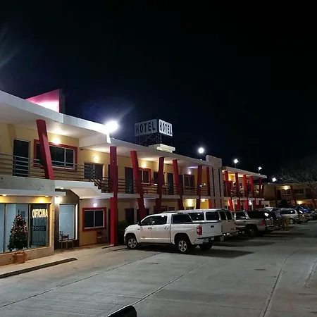 El Descanso Inn-2